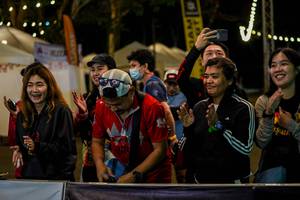 BIB: 
                            <button type="button" onclick="openModal(19590823)" class="btn btn-primary btn-sm float-right btn-popup" data-toggle="modal" data-target=".modal-high-quality">
                        <i class="fas fa-shopping-cart"></i> Add to Cart
                    </button>
                                            <button type="button" onclick="isThisMe(19590823, true)" class="btn btn-success btn-sm float-right btn-popup btn-isme hidden" data-toggle="tooltip" data-placement="bottom" title="นี่คือรูปของคุณใช่ไหม คลิกที่นี่เพื่อเอาเข้าอัลบั้ม">
                        <i class="fas fa-plus"></i> Add to album
                    </button>
                    <button type="button" onclick="isThisMe(19590823, false)" class="btn btn-warning btn-sm float-right btn-popup btn-isnotme hidden">
                        <i class="fas fa-ban"></i> Remove from album
                    </button>