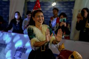 BIB: 
                            <button type="button" onclick="openModal(19590828)" class="btn btn-primary btn-sm float-right btn-popup" data-toggle="modal" data-target=".modal-high-quality">
                        <i class="fas fa-shopping-cart"></i> Add to Cart
                    </button>
                                            <button type="button" onclick="isThisMe(19590828, true)" class="btn btn-success btn-sm float-right btn-popup btn-isme hidden" data-toggle="tooltip" data-placement="bottom" title="นี่คือรูปของคุณใช่ไหม คลิกที่นี่เพื่อเอาเข้าอัลบั้ม">
                        <i class="fas fa-plus"></i> Add to album
                    </button>
                    <button type="button" onclick="isThisMe(19590828, false)" class="btn btn-warning btn-sm float-right btn-popup btn-isnotme hidden">
                        <i class="fas fa-ban"></i> Remove from album
                    </button>