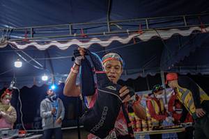 BIB: 
                            <button type="button" onclick="openModal(19589663)" class="btn btn-primary btn-sm float-right btn-popup" data-toggle="modal" data-target=".modal-high-quality">
                        <i class="fas fa-shopping-cart"></i> Add to Cart
                    </button>
                                            <button type="button" onclick="isThisMe(19589663, true)" class="btn btn-success btn-sm float-right btn-popup btn-isme hidden" data-toggle="tooltip" data-placement="bottom" title="นี่คือรูปของคุณใช่ไหม คลิกที่นี่เพื่อเอาเข้าอัลบั้ม">
                        <i class="fas fa-plus"></i> Add to album
                    </button>
                    <button type="button" onclick="isThisMe(19589663, false)" class="btn btn-warning btn-sm float-right btn-popup btn-isnotme hidden">
                        <i class="fas fa-ban"></i> Remove from album
                    </button>