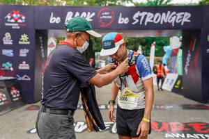 BIB: 
                            <button type="button" onclick="openModal(19590055)" class="btn btn-primary btn-sm float-right btn-popup" data-toggle="modal" data-target=".modal-high-quality">
                        <i class="fas fa-shopping-cart"></i> Add to Cart
                    </button>
                                            <button type="button" onclick="isThisMe(19590055, true)" class="btn btn-success btn-sm float-right btn-popup btn-isme hidden" data-toggle="tooltip" data-placement="bottom" title="นี่คือรูปของคุณใช่ไหม คลิกที่นี่เพื่อเอาเข้าอัลบั้ม">
                        <i class="fas fa-plus"></i> Add to album
                    </button>
                    <button type="button" onclick="isThisMe(19590055, false)" class="btn btn-warning btn-sm float-right btn-popup btn-isnotme hidden">
                        <i class="fas fa-ban"></i> Remove from album
                    </button>