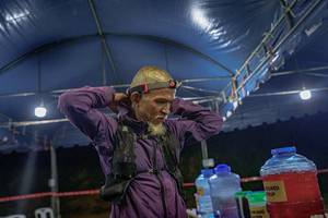 BIB: 
                            <button type="button" onclick="openModal(19589655)" class="btn btn-primary btn-sm float-right btn-popup" data-toggle="modal" data-target=".modal-high-quality">
                        <i class="fas fa-shopping-cart"></i> Add to Cart
                    </button>
                                            <button type="button" onclick="isThisMe(19589655, true)" class="btn btn-success btn-sm float-right btn-popup btn-isme hidden" data-toggle="tooltip" data-placement="bottom" title="นี่คือรูปของคุณใช่ไหม คลิกที่นี่เพื่อเอาเข้าอัลบั้ม">
                        <i class="fas fa-plus"></i> Add to album
                    </button>
                    <button type="button" onclick="isThisMe(19589655, false)" class="btn btn-warning btn-sm float-right btn-popup btn-isnotme hidden">
                        <i class="fas fa-ban"></i> Remove from album
                    </button>