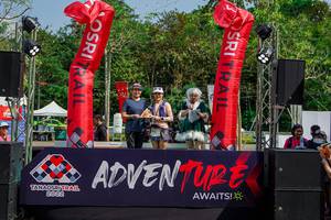 BIB: 
                            <button type="button" onclick="openModal(19593553)" class="btn btn-primary btn-sm float-right btn-popup" data-toggle="modal" data-target=".modal-high-quality">
                        <i class="fas fa-shopping-cart"></i> Add to Cart
                    </button>
                                            <button type="button" onclick="isThisMe(19593553, true)" class="btn btn-success btn-sm float-right btn-popup btn-isme hidden" data-toggle="tooltip" data-placement="bottom" title="นี่คือรูปของคุณใช่ไหม คลิกที่นี่เพื่อเอาเข้าอัลบั้ม">
                        <i class="fas fa-plus"></i> Add to album
                    </button>
                    <button type="button" onclick="isThisMe(19593553, false)" class="btn btn-warning btn-sm float-right btn-popup btn-isnotme hidden">
                        <i class="fas fa-ban"></i> Remove from album
                    </button>