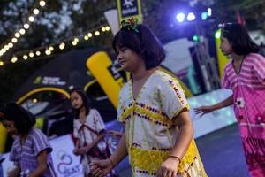 BIB: 
                            <button type="button" onclick="openModal(19593009)" class="btn btn-primary btn-sm float-right btn-popup" data-toggle="modal" data-target=".modal-high-quality">
                        <i class="fas fa-shopping-cart"></i> Add to Cart
                    </button>
                                            <button type="button" onclick="isThisMe(19593009, true)" class="btn btn-success btn-sm float-right btn-popup btn-isme hidden" data-toggle="tooltip" data-placement="bottom" title="นี่คือรูปของคุณใช่ไหม คลิกที่นี่เพื่อเอาเข้าอัลบั้ม">
                        <i class="fas fa-plus"></i> Add to album
                    </button>
                    <button type="button" onclick="isThisMe(19593009, false)" class="btn btn-warning btn-sm float-right btn-popup btn-isnotme hidden">
                        <i class="fas fa-ban"></i> Remove from album
                    </button>