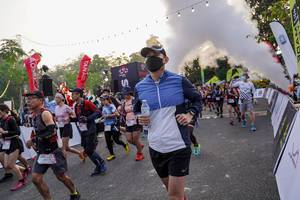 BIB: 
                            <button type="button" onclick="openModal(19593252)" class="btn btn-primary btn-sm float-right btn-popup" data-toggle="modal" data-target=".modal-high-quality">
                        <i class="fas fa-shopping-cart"></i> Add to Cart
                    </button>
                                            <button type="button" onclick="isThisMe(19593252, true)" class="btn btn-success btn-sm float-right btn-popup btn-isme hidden" data-toggle="tooltip" data-placement="bottom" title="นี่คือรูปของคุณใช่ไหม คลิกที่นี่เพื่อเอาเข้าอัลบั้ม">
                        <i class="fas fa-plus"></i> Add to album
                    </button>
                    <button type="button" onclick="isThisMe(19593252, false)" class="btn btn-warning btn-sm float-right btn-popup btn-isnotme hidden">
                        <i class="fas fa-ban"></i> Remove from album
                    </button>