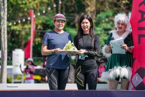 BIB: 
                            <button type="button" onclick="openModal(19592726)" class="btn btn-primary btn-sm float-right btn-popup" data-toggle="modal" data-target=".modal-high-quality">
                        <i class="fas fa-shopping-cart"></i> Add to Cart
                    </button>
                                            <button type="button" onclick="isThisMe(19592726, true)" class="btn btn-success btn-sm float-right btn-popup btn-isme hidden" data-toggle="tooltip" data-placement="bottom" title="นี่คือรูปของคุณใช่ไหม คลิกที่นี่เพื่อเอาเข้าอัลบั้ม">
                        <i class="fas fa-plus"></i> Add to album
                    </button>
                    <button type="button" onclick="isThisMe(19592726, false)" class="btn btn-warning btn-sm float-right btn-popup btn-isnotme hidden">
                        <i class="fas fa-ban"></i> Remove from album
                    </button>