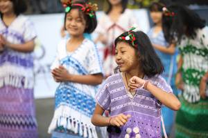 BIB: 
                            <button type="button" onclick="openModal(19591917)" class="btn btn-primary btn-sm float-right btn-popup" data-toggle="modal" data-target=".modal-high-quality">
                        <i class="fas fa-shopping-cart"></i> Add to Cart
                    </button>
                                            <button type="button" onclick="isThisMe(19591917, true)" class="btn btn-success btn-sm float-right btn-popup btn-isme hidden" data-toggle="tooltip" data-placement="bottom" title="นี่คือรูปของคุณใช่ไหม คลิกที่นี่เพื่อเอาเข้าอัลบั้ม">
                        <i class="fas fa-plus"></i> Add to album
                    </button>
                    <button type="button" onclick="isThisMe(19591917, false)" class="btn btn-warning btn-sm float-right btn-popup btn-isnotme hidden">
                        <i class="fas fa-ban"></i> Remove from album
                    </button>