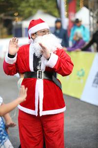 BIB: 
                            <button type="button" onclick="openModal(19591928)" class="btn btn-primary btn-sm float-right btn-popup" data-toggle="modal" data-target=".modal-high-quality">
                        <i class="fas fa-shopping-cart"></i> Add to Cart
                    </button>
                                            <button type="button" onclick="isThisMe(19591928, true)" class="btn btn-success btn-sm float-right btn-popup btn-isme hidden" data-toggle="tooltip" data-placement="bottom" title="นี่คือรูปของคุณใช่ไหม คลิกที่นี่เพื่อเอาเข้าอัลบั้ม">
                        <i class="fas fa-plus"></i> Add to album
                    </button>
                    <button type="button" onclick="isThisMe(19591928, false)" class="btn btn-warning btn-sm float-right btn-popup btn-isnotme hidden">
                        <i class="fas fa-ban"></i> Remove from album
                    </button>