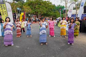 BIB: 
                            <button type="button" onclick="openModal(19593165)" class="btn btn-primary btn-sm float-right btn-popup" data-toggle="modal" data-target=".modal-high-quality">
                        <i class="fas fa-shopping-cart"></i> Add to Cart
                    </button>
                                            <button type="button" onclick="isThisMe(19593165, true)" class="btn btn-success btn-sm float-right btn-popup btn-isme hidden" data-toggle="tooltip" data-placement="bottom" title="นี่คือรูปของคุณใช่ไหม คลิกที่นี่เพื่อเอาเข้าอัลบั้ม">
                        <i class="fas fa-plus"></i> Add to album
                    </button>
                    <button type="button" onclick="isThisMe(19593165, false)" class="btn btn-warning btn-sm float-right btn-popup btn-isnotme hidden">
                        <i class="fas fa-ban"></i> Remove from album
                    </button>