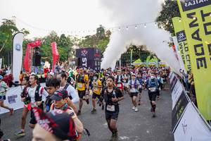 BIB: 
                            <button type="button" onclick="openModal(19593067)" class="btn btn-primary btn-sm float-right btn-popup" data-toggle="modal" data-target=".modal-high-quality">
                        <i class="fas fa-shopping-cart"></i> Add to Cart
                    </button>
                                            <button type="button" onclick="isThisMe(19593067, true)" class="btn btn-success btn-sm float-right btn-popup btn-isme hidden" data-toggle="tooltip" data-placement="bottom" title="นี่คือรูปของคุณใช่ไหม คลิกที่นี่เพื่อเอาเข้าอัลบั้ม">
                        <i class="fas fa-plus"></i> Add to album
                    </button>
                    <button type="button" onclick="isThisMe(19593067, false)" class="btn btn-warning btn-sm float-right btn-popup btn-isnotme hidden">
                        <i class="fas fa-ban"></i> Remove from album
                    </button>