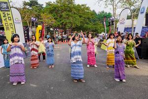 BIB: 
                            <button type="button" onclick="openModal(19593161)" class="btn btn-primary btn-sm float-right btn-popup" data-toggle="modal" data-target=".modal-high-quality">
                        <i class="fas fa-shopping-cart"></i> Add to Cart
                    </button>
                                            <button type="button" onclick="isThisMe(19593161, true)" class="btn btn-success btn-sm float-right btn-popup btn-isme hidden" data-toggle="tooltip" data-placement="bottom" title="นี่คือรูปของคุณใช่ไหม คลิกที่นี่เพื่อเอาเข้าอัลบั้ม">
                        <i class="fas fa-plus"></i> Add to album
                    </button>
                    <button type="button" onclick="isThisMe(19593161, false)" class="btn btn-warning btn-sm float-right btn-popup btn-isnotme hidden">
                        <i class="fas fa-ban"></i> Remove from album
                    </button>