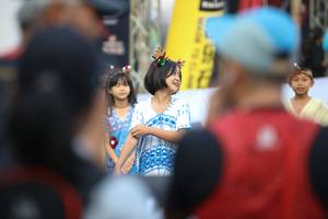 BIB: 
                            <button type="button" onclick="openModal(19591908)" class="btn btn-primary btn-sm float-right btn-popup" data-toggle="modal" data-target=".modal-high-quality">
                        <i class="fas fa-shopping-cart"></i> Add to Cart
                    </button>
                                            <button type="button" onclick="isThisMe(19591908, true)" class="btn btn-success btn-sm float-right btn-popup btn-isme hidden" data-toggle="tooltip" data-placement="bottom" title="นี่คือรูปของคุณใช่ไหม คลิกที่นี่เพื่อเอาเข้าอัลบั้ม">
                        <i class="fas fa-plus"></i> Add to album
                    </button>
                    <button type="button" onclick="isThisMe(19591908, false)" class="btn btn-warning btn-sm float-right btn-popup btn-isnotme hidden">
                        <i class="fas fa-ban"></i> Remove from album
                    </button>