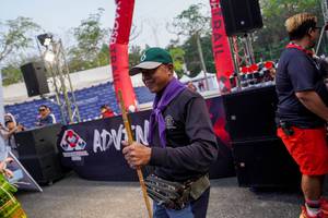 BIB: 
                            <button type="button" onclick="openModal(19593168)" class="btn btn-primary btn-sm float-right btn-popup" data-toggle="modal" data-target=".modal-high-quality">
                        <i class="fas fa-shopping-cart"></i> Add to Cart
                    </button>
                                            <button type="button" onclick="isThisMe(19593168, true)" class="btn btn-success btn-sm float-right btn-popup btn-isme hidden" data-toggle="tooltip" data-placement="bottom" title="นี่คือรูปของคุณใช่ไหม คลิกที่นี่เพื่อเอาเข้าอัลบั้ม">
                        <i class="fas fa-plus"></i> Add to album
                    </button>
                    <button type="button" onclick="isThisMe(19593168, false)" class="btn btn-warning btn-sm float-right btn-popup btn-isnotme hidden">
                        <i class="fas fa-ban"></i> Remove from album
                    </button>