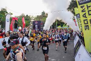 BIB: 
                            <button type="button" onclick="openModal(19593073)" class="btn btn-primary btn-sm float-right btn-popup" data-toggle="modal" data-target=".modal-high-quality">
                        <i class="fas fa-shopping-cart"></i> Add to Cart
                    </button>
                                            <button type="button" onclick="isThisMe(19593073, true)" class="btn btn-success btn-sm float-right btn-popup btn-isme hidden" data-toggle="tooltip" data-placement="bottom" title="นี่คือรูปของคุณใช่ไหม คลิกที่นี่เพื่อเอาเข้าอัลบั้ม">
                        <i class="fas fa-plus"></i> Add to album
                    </button>
                    <button type="button" onclick="isThisMe(19593073, false)" class="btn btn-warning btn-sm float-right btn-popup btn-isnotme hidden">
                        <i class="fas fa-ban"></i> Remove from album
                    </button>