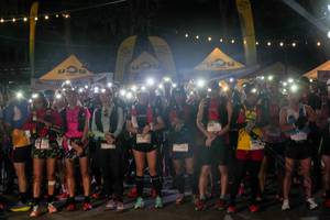 BIB: 
                            <button type="button" onclick="openModal(19592404)" class="btn btn-primary btn-sm float-right btn-popup" data-toggle="modal" data-target=".modal-high-quality">
                        <i class="fas fa-shopping-cart"></i> Add to Cart
                    </button>
                                            <button type="button" onclick="isThisMe(19592404, true)" class="btn btn-success btn-sm float-right btn-popup btn-isme hidden" data-toggle="tooltip" data-placement="bottom" title="นี่คือรูปของคุณใช่ไหม คลิกที่นี่เพื่อเอาเข้าอัลบั้ม">
                        <i class="fas fa-plus"></i> Add to album
                    </button>
                    <button type="button" onclick="isThisMe(19592404, false)" class="btn btn-warning btn-sm float-right btn-popup btn-isnotme hidden">
                        <i class="fas fa-ban"></i> Remove from album
                    </button>