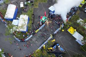 BIB: 
                            <button type="button" onclick="openModal(19591991)" class="btn btn-primary btn-sm float-right btn-popup" data-toggle="modal" data-target=".modal-high-quality">
                        <i class="fas fa-shopping-cart"></i> Add to Cart
                    </button>
                                            <button type="button" onclick="isThisMe(19591991, true)" class="btn btn-success btn-sm float-right btn-popup btn-isme hidden" data-toggle="tooltip" data-placement="bottom" title="นี่คือรูปของคุณใช่ไหม คลิกที่นี่เพื่อเอาเข้าอัลบั้ม">
                        <i class="fas fa-plus"></i> Add to album
                    </button>
                    <button type="button" onclick="isThisMe(19591991, false)" class="btn btn-warning btn-sm float-right btn-popup btn-isnotme hidden">
                        <i class="fas fa-ban"></i> Remove from album
                    </button>