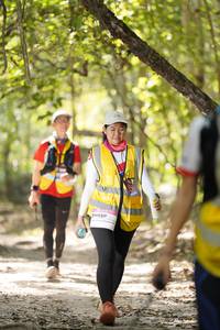 BIB: 
                            <button type="button" onclick="openModal(19562687)" class="btn btn-primary btn-sm float-right btn-popup" data-toggle="modal" data-target=".modal-high-quality">
                        <i class="fas fa-shopping-cart"></i> Add to Cart
                    </button>
                                            <button type="button" onclick="isThisMe(19562687, true)" class="btn btn-success btn-sm float-right btn-popup btn-isme hidden" data-toggle="tooltip" data-placement="bottom" title="นี่คือรูปของคุณใช่ไหม คลิกที่นี่เพื่อเอาเข้าอัลบั้ม">
                        <i class="fas fa-plus"></i> Add to album
                    </button>
                    <button type="button" onclick="isThisMe(19562687, false)" class="btn btn-warning btn-sm float-right btn-popup btn-isnotme hidden">
                        <i class="fas fa-ban"></i> Remove from album
                    </button>