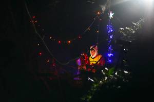 BIB: 
                            <button type="button" onclick="openModal(19511579)" class="btn btn-primary btn-sm float-right btn-popup" data-toggle="modal" data-target=".modal-high-quality">
                        <i class="fas fa-shopping-cart"></i> Add to Cart
                    </button>
                                            <button type="button" onclick="isThisMe(19511579, true)" class="btn btn-success btn-sm float-right btn-popup btn-isme hidden" data-toggle="tooltip" data-placement="bottom" title="นี่คือรูปของคุณใช่ไหม คลิกที่นี่เพื่อเอาเข้าอัลบั้ม">
                        <i class="fas fa-plus"></i> Add to album
                    </button>
                    <button type="button" onclick="isThisMe(19511579, false)" class="btn btn-warning btn-sm float-right btn-popup btn-isnotme hidden">
                        <i class="fas fa-ban"></i> Remove from album
                    </button>