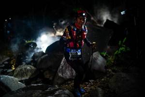 BIB: 
                            <button type="button" onclick="openModal(19451762)" class="btn btn-primary btn-sm float-right btn-popup" data-toggle="modal" data-target=".modal-high-quality">
                        <i class="fas fa-shopping-cart"></i> Add to Cart
                    </button>
                                            <button type="button" onclick="isThisMe(19451762, true)" class="btn btn-success btn-sm float-right btn-popup btn-isme hidden" data-toggle="tooltip" data-placement="bottom" title="นี่คือรูปของคุณใช่ไหม คลิกที่นี่เพื่อเอาเข้าอัลบั้ม">
                        <i class="fas fa-plus"></i> Add to album
                    </button>
                    <button type="button" onclick="isThisMe(19451762, false)" class="btn btn-warning btn-sm float-right btn-popup btn-isnotme hidden">
                        <i class="fas fa-ban"></i> Remove from album
                    </button>