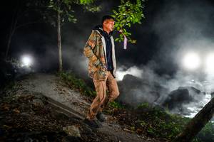 BIB: 
                            <button type="button" onclick="openModal(19454002)" class="btn btn-primary btn-sm float-right btn-popup" data-toggle="modal" data-target=".modal-high-quality">
                        <i class="fas fa-shopping-cart"></i> Add to Cart
                    </button>
                                            <button type="button" onclick="isThisMe(19454002, true)" class="btn btn-success btn-sm float-right btn-popup btn-isme hidden" data-toggle="tooltip" data-placement="bottom" title="นี่คือรูปของคุณใช่ไหม คลิกที่นี่เพื่อเอาเข้าอัลบั้ม">
                        <i class="fas fa-plus"></i> Add to album
                    </button>
                    <button type="button" onclick="isThisMe(19454002, false)" class="btn btn-warning btn-sm float-right btn-popup btn-isnotme hidden">
                        <i class="fas fa-ban"></i> Remove from album
                    </button>