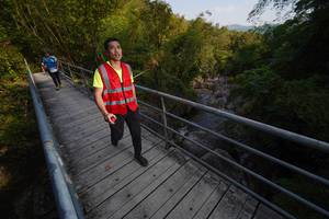 BIB: 
                            <button type="button" onclick="openModal(19534296)" class="btn btn-primary btn-sm float-right btn-popup" data-toggle="modal" data-target=".modal-high-quality">
                        <i class="fas fa-shopping-cart"></i> Add to Cart
                    </button>
                                            <button type="button" onclick="isThisMe(19534296, true)" class="btn btn-success btn-sm float-right btn-popup btn-isme hidden" data-toggle="tooltip" data-placement="bottom" title="นี่คือรูปของคุณใช่ไหม คลิกที่นี่เพื่อเอาเข้าอัลบั้ม">
                        <i class="fas fa-plus"></i> Add to album
                    </button>
                    <button type="button" onclick="isThisMe(19534296, false)" class="btn btn-warning btn-sm float-right btn-popup btn-isnotme hidden">
                        <i class="fas fa-ban"></i> Remove from album
                    </button>