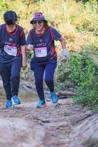 BIB: 
                            <button type="button" onclick="openModal(19500252)" class="btn btn-primary btn-sm float-right btn-popup" data-toggle="modal" data-target=".modal-high-quality">
                        <i class="fas fa-shopping-cart"></i> Add to Cart
                    </button>
                                            <button type="button" onclick="isThisMe(19500252, true)" class="btn btn-success btn-sm float-right btn-popup btn-isme hidden" data-toggle="tooltip" data-placement="bottom" title="นี่คือรูปของคุณใช่ไหม คลิกที่นี่เพื่อเอาเข้าอัลบั้ม">
                        <i class="fas fa-plus"></i> Add to album
                    </button>
                    <button type="button" onclick="isThisMe(19500252, false)" class="btn btn-warning btn-sm float-right btn-popup btn-isnotme hidden">
                        <i class="fas fa-ban"></i> Remove from album
                    </button>