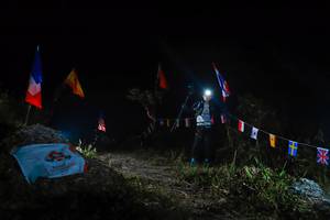 BIB: 
                            <button type="button" onclick="openModal(19527727)" class="btn btn-primary btn-sm float-right btn-popup" data-toggle="modal" data-target=".modal-high-quality">
                        <i class="fas fa-shopping-cart"></i> Add to Cart
                    </button>
                                            <button type="button" onclick="isThisMe(19527727, true)" class="btn btn-success btn-sm float-right btn-popup btn-isme hidden" data-toggle="tooltip" data-placement="bottom" title="นี่คือรูปของคุณใช่ไหม คลิกที่นี่เพื่อเอาเข้าอัลบั้ม">
                        <i class="fas fa-plus"></i> Add to album
                    </button>
                    <button type="button" onclick="isThisMe(19527727, false)" class="btn btn-warning btn-sm float-right btn-popup btn-isnotme hidden">
                        <i class="fas fa-ban"></i> Remove from album
                    </button>