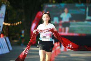 BIB: 
                            <button type="button" onclick="openModal(19566935)" class="btn btn-primary btn-sm float-right btn-popup" data-toggle="modal" data-target=".modal-high-quality">
                        <i class="fas fa-shopping-cart"></i> Add to Cart
                    </button>
                                            <button type="button" onclick="isThisMe(19566935, true)" class="btn btn-success btn-sm float-right btn-popup btn-isme hidden" data-toggle="tooltip" data-placement="bottom" title="นี่คือรูปของคุณใช่ไหม คลิกที่นี่เพื่อเอาเข้าอัลบั้ม">
                        <i class="fas fa-plus"></i> Add to album
                    </button>
                    <button type="button" onclick="isThisMe(19566935, false)" class="btn btn-warning btn-sm float-right btn-popup btn-isnotme hidden">
                        <i class="fas fa-ban"></i> Remove from album
                    </button>