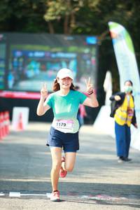 BIB: 
                            <button type="button" onclick="openModal(19571490)" class="btn btn-primary btn-sm float-right btn-popup" data-toggle="modal" data-target=".modal-high-quality">
                        <i class="fas fa-shopping-cart"></i> Add to Cart
                    </button>
                                            <button type="button" onclick="isThisMe(19571490, true)" class="btn btn-success btn-sm float-right btn-popup btn-isme hidden" data-toggle="tooltip" data-placement="bottom" title="นี่คือรูปของคุณใช่ไหม คลิกที่นี่เพื่อเอาเข้าอัลบั้ม">
                        <i class="fas fa-plus"></i> Add to album
                    </button>
                    <button type="button" onclick="isThisMe(19571490, false)" class="btn btn-warning btn-sm float-right btn-popup btn-isnotme hidden">
                        <i class="fas fa-ban"></i> Remove from album
                    </button>