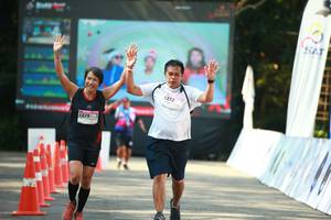 BIB: 
                            <button type="button" onclick="openModal(19571218)" class="btn btn-primary btn-sm float-right btn-popup" data-toggle="modal" data-target=".modal-high-quality">
                        <i class="fas fa-shopping-cart"></i> Add to Cart
                    </button>
                                            <button type="button" onclick="isThisMe(19571218, true)" class="btn btn-success btn-sm float-right btn-popup btn-isme hidden" data-toggle="tooltip" data-placement="bottom" title="นี่คือรูปของคุณใช่ไหม คลิกที่นี่เพื่อเอาเข้าอัลบั้ม">
                        <i class="fas fa-plus"></i> Add to album
                    </button>
                    <button type="button" onclick="isThisMe(19571218, false)" class="btn btn-warning btn-sm float-right btn-popup btn-isnotme hidden">
                        <i class="fas fa-ban"></i> Remove from album
                    </button>