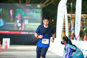 BIB: 
                            <button type="button" onclick="openModal(19568981)" class="btn btn-primary btn-sm float-right btn-popup" data-toggle="modal" data-target=".modal-high-quality">
                        <i class="fas fa-shopping-cart"></i> Add to Cart
                    </button>
                                            <button type="button" onclick="isThisMe(19568981, true)" class="btn btn-success btn-sm float-right btn-popup btn-isme hidden" data-toggle="tooltip" data-placement="bottom" title="นี่คือรูปของคุณใช่ไหม คลิกที่นี่เพื่อเอาเข้าอัลบั้ม">
                        <i class="fas fa-plus"></i> Add to album
                    </button>
                    <button type="button" onclick="isThisMe(19568981, false)" class="btn btn-warning btn-sm float-right btn-popup btn-isnotme hidden">
                        <i class="fas fa-ban"></i> Remove from album
                    </button>