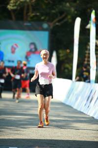 BIB: 
                            <button type="button" onclick="openModal(19572098)" class="btn btn-primary btn-sm float-right btn-popup" data-toggle="modal" data-target=".modal-high-quality">
                        <i class="fas fa-shopping-cart"></i> Add to Cart
                    </button>
                                            <button type="button" onclick="isThisMe(19572098, true)" class="btn btn-success btn-sm float-right btn-popup btn-isme hidden" data-toggle="tooltip" data-placement="bottom" title="นี่คือรูปของคุณใช่ไหม คลิกที่นี่เพื่อเอาเข้าอัลบั้ม">
                        <i class="fas fa-plus"></i> Add to album
                    </button>
                    <button type="button" onclick="isThisMe(19572098, false)" class="btn btn-warning btn-sm float-right btn-popup btn-isnotme hidden">
                        <i class="fas fa-ban"></i> Remove from album
                    </button>