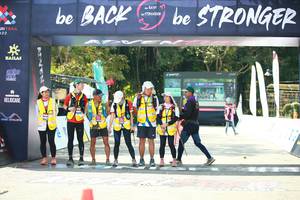 BIB: 
                            <button type="button" onclick="openModal(19573819)" class="btn btn-primary btn-sm float-right btn-popup" data-toggle="modal" data-target=".modal-high-quality">
                        <i class="fas fa-shopping-cart"></i> Add to Cart
                    </button>
                                            <button type="button" onclick="isThisMe(19573819, true)" class="btn btn-success btn-sm float-right btn-popup btn-isme hidden" data-toggle="tooltip" data-placement="bottom" title="นี่คือรูปของคุณใช่ไหม คลิกที่นี่เพื่อเอาเข้าอัลบั้ม">
                        <i class="fas fa-plus"></i> Add to album
                    </button>
                    <button type="button" onclick="isThisMe(19573819, false)" class="btn btn-warning btn-sm float-right btn-popup btn-isnotme hidden">
                        <i class="fas fa-ban"></i> Remove from album
                    </button>