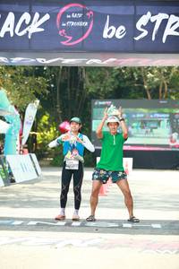 BIB: 
                            <button type="button" onclick="openModal(19573553)" class="btn btn-primary btn-sm float-right btn-popup" data-toggle="modal" data-target=".modal-high-quality">
                        <i class="fas fa-shopping-cart"></i> Add to Cart
                    </button>
                                            <button type="button" onclick="isThisMe(19573553, true)" class="btn btn-success btn-sm float-right btn-popup btn-isme hidden" data-toggle="tooltip" data-placement="bottom" title="นี่คือรูปของคุณใช่ไหม คลิกที่นี่เพื่อเอาเข้าอัลบั้ม">
                        <i class="fas fa-plus"></i> Add to album
                    </button>
                    <button type="button" onclick="isThisMe(19573553, false)" class="btn btn-warning btn-sm float-right btn-popup btn-isnotme hidden">
                        <i class="fas fa-ban"></i> Remove from album
                    </button>