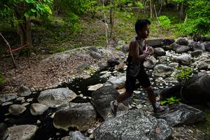 BIB: 
                            <button type="button" onclick="openModal(22179753)" class="btn btn-primary btn-sm float-right btn-popup" data-toggle="modal" data-target=".modal-high-quality">
                        <i class="fas fa-shopping-cart"></i> Add to Cart
                    </button>
                                            <button type="button" onclick="isThisMe(22179753, true)" class="btn btn-success btn-sm float-right btn-popup btn-isme hidden" data-toggle="tooltip" data-placement="bottom" title="นี่คือรูปของคุณใช่ไหม คลิกที่นี่เพื่อเอาเข้าอัลบั้ม">
                        <i class="fas fa-plus"></i> Add to album
                    </button>
                    <button type="button" onclick="isThisMe(22179753, false)" class="btn btn-warning btn-sm float-right btn-popup btn-isnotme hidden">
                        <i class="fas fa-ban"></i> Remove from album
                    </button>