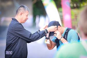 BIB: 
                            <button type="button" onclick="openModal(22149918)" class="btn btn-primary btn-sm float-right btn-popup" data-toggle="modal" data-target=".modal-high-quality">
                        <i class="fas fa-shopping-cart"></i> Add to Cart
                    </button>
                                            <button type="button" onclick="isThisMe(22149918, true)" class="btn btn-success btn-sm float-right btn-popup btn-isme hidden" data-toggle="tooltip" data-placement="bottom" title="นี่คือรูปของคุณใช่ไหม คลิกที่นี่เพื่อเอาเข้าอัลบั้ม">
                        <i class="fas fa-plus"></i> Add to album
                    </button>
                    <button type="button" onclick="isThisMe(22149918, false)" class="btn btn-warning btn-sm float-right btn-popup btn-isnotme hidden">
                        <i class="fas fa-ban"></i> Remove from album
                    </button>