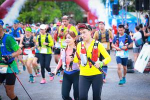 BIB: 
                            <button type="button" onclick="openModal(22150027)" class="btn btn-primary btn-sm float-right btn-popup" data-toggle="modal" data-target=".modal-high-quality">
                        <i class="fas fa-shopping-cart"></i> Add to Cart
                    </button>
                                            <button type="button" onclick="isThisMe(22150027, true)" class="btn btn-success btn-sm float-right btn-popup btn-isme hidden" data-toggle="tooltip" data-placement="bottom" title="นี่คือรูปของคุณใช่ไหม คลิกที่นี่เพื่อเอาเข้าอัลบั้ม">
                        <i class="fas fa-plus"></i> Add to album
                    </button>
                    <button type="button" onclick="isThisMe(22150027, false)" class="btn btn-warning btn-sm float-right btn-popup btn-isnotme hidden">
                        <i class="fas fa-ban"></i> Remove from album
                    </button>