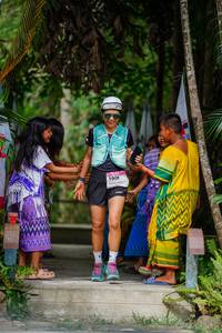 BIB: 
                            <button type="button" onclick="openModal(22204049)" class="btn btn-primary btn-sm float-right btn-popup" data-toggle="modal" data-target=".modal-high-quality">
                        <i class="fas fa-shopping-cart"></i> Add to Cart
                    </button>
                                            <button type="button" onclick="isThisMe(22204049, true)" class="btn btn-success btn-sm float-right btn-popup btn-isme hidden" data-toggle="tooltip" data-placement="bottom" title="นี่คือรูปของคุณใช่ไหม คลิกที่นี่เพื่อเอาเข้าอัลบั้ม">
                        <i class="fas fa-plus"></i> Add to album
                    </button>
                    <button type="button" onclick="isThisMe(22204049, false)" class="btn btn-warning btn-sm float-right btn-popup btn-isnotme hidden">
                        <i class="fas fa-ban"></i> Remove from album
                    </button>