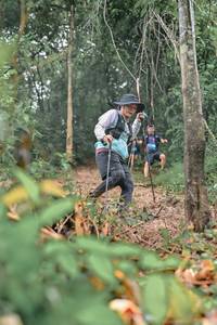 BIB: 
                            <button type="button" onclick="openModal(25151855)" class="btn btn-primary btn-sm float-right btn-popup" data-toggle="modal" data-target=".modal-high-quality">
                        <i class="fas fa-shopping-cart"></i> Add to Cart
                    </button>
                                            <button type="button" onclick="isThisMe(25151855, true)" class="btn btn-success btn-sm float-right btn-popup btn-isme hidden" data-toggle="tooltip" data-placement="bottom" title="นี่คือรูปของคุณใช่ไหม คลิกที่นี่เพื่อเอาเข้าอัลบั้ม">
                        <i class="fas fa-plus"></i> Add to album
                    </button>
                    <button type="button" onclick="isThisMe(25151855, false)" class="btn btn-warning btn-sm float-right btn-popup btn-isnotme hidden">
                        <i class="fas fa-ban"></i> Remove from album
                    </button>