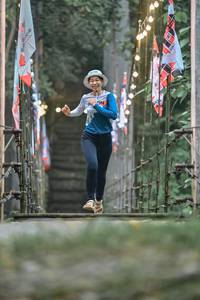 BIB: 
                            <button type="button" onclick="openModal(25143492)" class="btn btn-primary btn-sm float-right btn-popup" data-toggle="modal" data-target=".modal-high-quality">
                        <i class="fas fa-shopping-cart"></i> Add to Cart
                    </button>
                                            <button type="button" onclick="isThisMe(25143492, true)" class="btn btn-success btn-sm float-right btn-popup btn-isme hidden" data-toggle="tooltip" data-placement="bottom" title="นี่คือรูปของคุณใช่ไหม คลิกที่นี่เพื่อเอาเข้าอัลบั้ม">
                        <i class="fas fa-plus"></i> Add to album
                    </button>
                    <button type="button" onclick="isThisMe(25143492, false)" class="btn btn-warning btn-sm float-right btn-popup btn-isnotme hidden">
                        <i class="fas fa-ban"></i> Remove from album
                    </button>