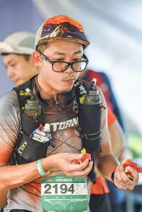 BIB: 
                            <button type="button" onclick="openModal(25206261)" class="btn btn-primary btn-sm float-right btn-popup" data-toggle="modal" data-target=".modal-high-quality">
                        <i class="fas fa-shopping-cart"></i> Add to Cart
                    </button>
                                            <button type="button" onclick="isThisMe(25206261, true)" class="btn btn-success btn-sm float-right btn-popup btn-isme hidden" data-toggle="tooltip" data-placement="bottom" title="นี่คือรูปของคุณใช่ไหม คลิกที่นี่เพื่อเอาเข้าอัลบั้ม">
                        <i class="fas fa-plus"></i> Add to album
                    </button>
                    <button type="button" onclick="isThisMe(25206261, false)" class="btn btn-warning btn-sm float-right btn-popup btn-isnotme hidden">
                        <i class="fas fa-ban"></i> Remove from album
                    </button>