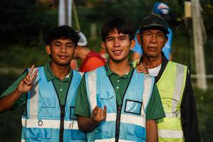 BIB: 
                            <button type="button" onclick="openModal(25206289)" class="btn btn-primary btn-sm float-right btn-popup" data-toggle="modal" data-target=".modal-high-quality">
                        <i class="fas fa-shopping-cart"></i> Add to Cart
                    </button>
                                            <button type="button" onclick="isThisMe(25206289, true)" class="btn btn-success btn-sm float-right btn-popup btn-isme hidden" data-toggle="tooltip" data-placement="bottom" title="นี่คือรูปของคุณใช่ไหม คลิกที่นี่เพื่อเอาเข้าอัลบั้ม">
                        <i class="fas fa-plus"></i> Add to album
                    </button>
                    <button type="button" onclick="isThisMe(25206289, false)" class="btn btn-warning btn-sm float-right btn-popup btn-isnotme hidden">
                        <i class="fas fa-ban"></i> Remove from album
                    </button>