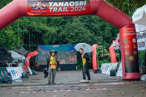 BIB: 
                            <button type="button" onclick="openModal(25074854)" class="btn btn-primary btn-sm float-right btn-popup" data-toggle="modal" data-target=".modal-high-quality">
                        <i class="fas fa-shopping-cart"></i> Add to Cart
                    </button>
                                            <button type="button" onclick="isThisMe(25074854, true)" class="btn btn-success btn-sm float-right btn-popup btn-isme hidden" data-toggle="tooltip" data-placement="bottom" title="นี่คือรูปของคุณใช่ไหม คลิกที่นี่เพื่อเอาเข้าอัลบั้ม">
                        <i class="fas fa-plus"></i> Add to album
                    </button>
                    <button type="button" onclick="isThisMe(25074854, false)" class="btn btn-warning btn-sm float-right btn-popup btn-isnotme hidden">
                        <i class="fas fa-ban"></i> Remove from album
                    </button>