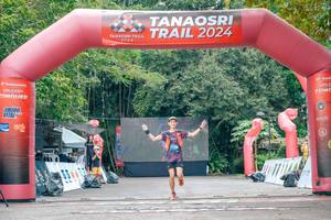 BIB: 
                            <button type="button" onclick="openModal(25071500)" class="btn btn-primary btn-sm float-right btn-popup" data-toggle="modal" data-target=".modal-high-quality">
                        <i class="fas fa-shopping-cart"></i> Add to Cart
                    </button>
                                            <button type="button" onclick="isThisMe(25071500, true)" class="btn btn-success btn-sm float-right btn-popup btn-isme hidden" data-toggle="tooltip" data-placement="bottom" title="นี่คือรูปของคุณใช่ไหม คลิกที่นี่เพื่อเอาเข้าอัลบั้ม">
                        <i class="fas fa-plus"></i> Add to album
                    </button>
                    <button type="button" onclick="isThisMe(25071500, false)" class="btn btn-warning btn-sm float-right btn-popup btn-isnotme hidden">
                        <i class="fas fa-ban"></i> Remove from album
                    </button>