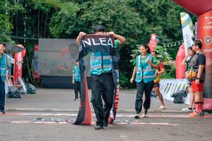 BIB: 
                            <button type="button" onclick="openModal(25071107)" class="btn btn-primary btn-sm float-right btn-popup" data-toggle="modal" data-target=".modal-high-quality">
                        <i class="fas fa-shopping-cart"></i> Add to Cart
                    </button>
                                            <button type="button" onclick="isThisMe(25071107, true)" class="btn btn-success btn-sm float-right btn-popup btn-isme hidden" data-toggle="tooltip" data-placement="bottom" title="นี่คือรูปของคุณใช่ไหม คลิกที่นี่เพื่อเอาเข้าอัลบั้ม">
                        <i class="fas fa-plus"></i> Add to album
                    </button>
                    <button type="button" onclick="isThisMe(25071107, false)" class="btn btn-warning btn-sm float-right btn-popup btn-isnotme hidden">
                        <i class="fas fa-ban"></i> Remove from album
                    </button>