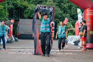 BIB: 
                            <button type="button" onclick="openModal(25071109)" class="btn btn-primary btn-sm float-right btn-popup" data-toggle="modal" data-target=".modal-high-quality">
                        <i class="fas fa-shopping-cart"></i> Add to Cart
                    </button>
                                            <button type="button" onclick="isThisMe(25071109, true)" class="btn btn-success btn-sm float-right btn-popup btn-isme hidden" data-toggle="tooltip" data-placement="bottom" title="นี่คือรูปของคุณใช่ไหม คลิกที่นี่เพื่อเอาเข้าอัลบั้ม">
                        <i class="fas fa-plus"></i> Add to album
                    </button>
                    <button type="button" onclick="isThisMe(25071109, false)" class="btn btn-warning btn-sm float-right btn-popup btn-isnotme hidden">
                        <i class="fas fa-ban"></i> Remove from album
                    </button>