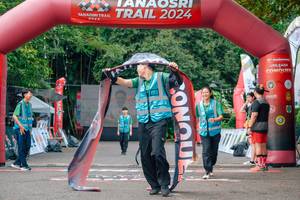 BIB: 
                            <button type="button" onclick="openModal(25071113)" class="btn btn-primary btn-sm float-right btn-popup" data-toggle="modal" data-target=".modal-high-quality">
                        <i class="fas fa-shopping-cart"></i> Add to Cart
                    </button>
                                            <button type="button" onclick="isThisMe(25071113, true)" class="btn btn-success btn-sm float-right btn-popup btn-isme hidden" data-toggle="tooltip" data-placement="bottom" title="นี่คือรูปของคุณใช่ไหม คลิกที่นี่เพื่อเอาเข้าอัลบั้ม">
                        <i class="fas fa-plus"></i> Add to album
                    </button>
                    <button type="button" onclick="isThisMe(25071113, false)" class="btn btn-warning btn-sm float-right btn-popup btn-isnotme hidden">
                        <i class="fas fa-ban"></i> Remove from album
                    </button>