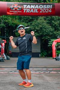 BIB: 
                            <button type="button" onclick="openModal(25071400)" class="btn btn-primary btn-sm float-right btn-popup" data-toggle="modal" data-target=".modal-high-quality">
                        <i class="fas fa-shopping-cart"></i> Add to Cart
                    </button>
                                            <button type="button" onclick="isThisMe(25071400, true)" class="btn btn-success btn-sm float-right btn-popup btn-isme hidden" data-toggle="tooltip" data-placement="bottom" title="นี่คือรูปของคุณใช่ไหม คลิกที่นี่เพื่อเอาเข้าอัลบั้ม">
                        <i class="fas fa-plus"></i> Add to album
                    </button>
                    <button type="button" onclick="isThisMe(25071400, false)" class="btn btn-warning btn-sm float-right btn-popup btn-isnotme hidden">
                        <i class="fas fa-ban"></i> Remove from album
                    </button>