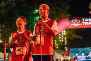 BIB: 
                            <button type="button" onclick="openModal(25082251)" class="btn btn-primary btn-sm float-right btn-popup" data-toggle="modal" data-target=".modal-high-quality">
                        <i class="fas fa-shopping-cart"></i> Add to Cart
                    </button>
                                            <button type="button" onclick="isThisMe(25082251, true)" class="btn btn-success btn-sm float-right btn-popup btn-isme hidden" data-toggle="tooltip" data-placement="bottom" title="นี่คือรูปของคุณใช่ไหม คลิกที่นี่เพื่อเอาเข้าอัลบั้ม">
                        <i class="fas fa-plus"></i> Add to album
                    </button>
                    <button type="button" onclick="isThisMe(25082251, false)" class="btn btn-warning btn-sm float-right btn-popup btn-isnotme hidden">
                        <i class="fas fa-ban"></i> Remove from album
                    </button>