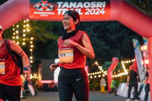 BIB: 
                            <button type="button" onclick="openModal(25081800)" class="btn btn-primary btn-sm float-right btn-popup" data-toggle="modal" data-target=".modal-high-quality">
                        <i class="fas fa-shopping-cart"></i> Add to Cart
                    </button>
                                            <button type="button" onclick="isThisMe(25081800, true)" class="btn btn-success btn-sm float-right btn-popup btn-isme hidden" data-toggle="tooltip" data-placement="bottom" title="นี่คือรูปของคุณใช่ไหม คลิกที่นี่เพื่อเอาเข้าอัลบั้ม">
                        <i class="fas fa-plus"></i> Add to album
                    </button>
                    <button type="button" onclick="isThisMe(25081800, false)" class="btn btn-warning btn-sm float-right btn-popup btn-isnotme hidden">
                        <i class="fas fa-ban"></i> Remove from album
                    </button>