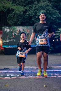 BIB: 
                            <button type="button" onclick="openModal(25081344)" class="btn btn-primary btn-sm float-right btn-popup" data-toggle="modal" data-target=".modal-high-quality">
                        <i class="fas fa-shopping-cart"></i> Add to Cart
                    </button>
                                            <button type="button" onclick="isThisMe(25081344, true)" class="btn btn-success btn-sm float-right btn-popup btn-isme hidden" data-toggle="tooltip" data-placement="bottom" title="นี่คือรูปของคุณใช่ไหม คลิกที่นี่เพื่อเอาเข้าอัลบั้ม">
                        <i class="fas fa-plus"></i> Add to album
                    </button>
                    <button type="button" onclick="isThisMe(25081344, false)" class="btn btn-warning btn-sm float-right btn-popup btn-isnotme hidden">
                        <i class="fas fa-ban"></i> Remove from album
                    </button>